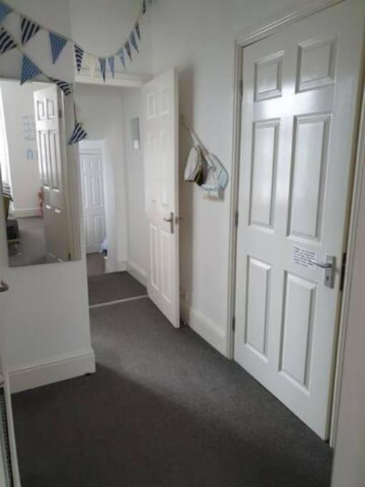 Orme View Dog Friendly Apartment Llandudno Exterior foto